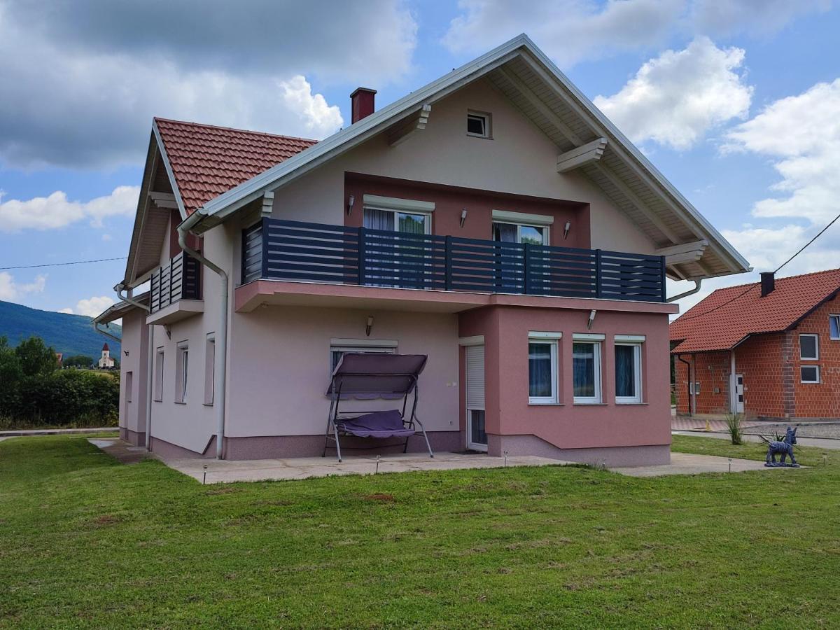 Apartman Swans Otocac Exterior photo